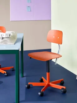 Kevi 2533 Kontorstol med sædepolstring fra Montana