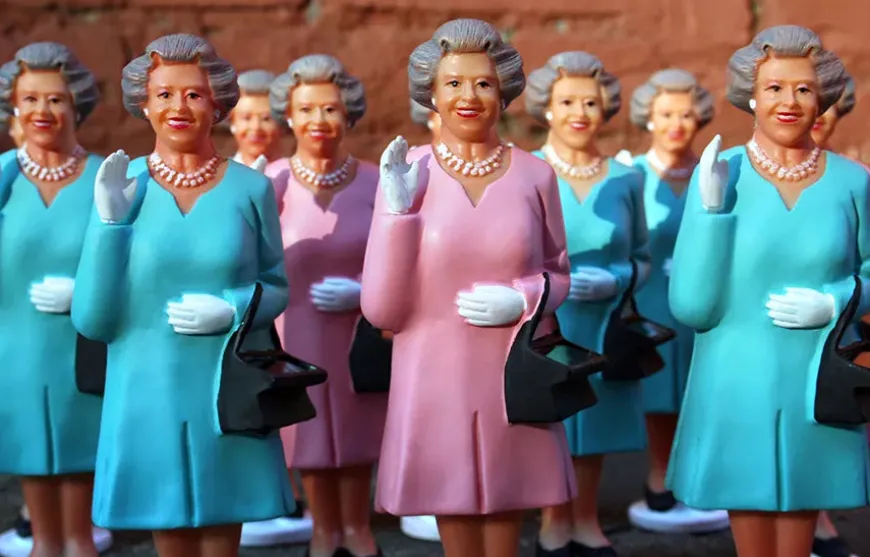 Kikkerland Solar Queen