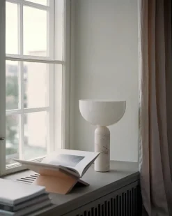 Kizu Bordlampe Large, Kunis Breccia Marble fra New Works