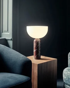 Kizu Bordlampe Large, White Marble fra New Works