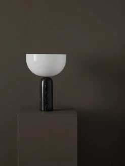 Kizu Bordlampe Small, Kunis Breccia Marble fra New Works
