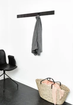 KNAX knagerække med otte knager fra LoCa