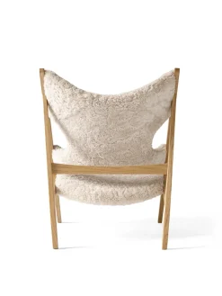 Knitting Lounge Chair, Sheepskin fra Audo Copenhagen