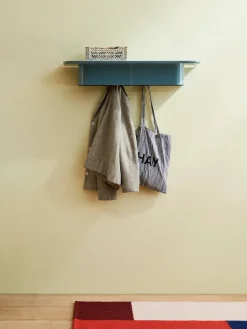 Korpus Shelf, large fra Hay