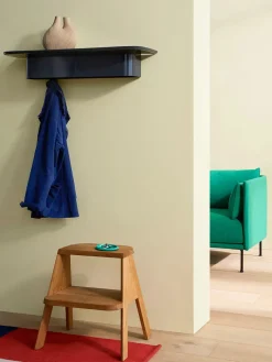 Korpus Shelf, small fra Hay