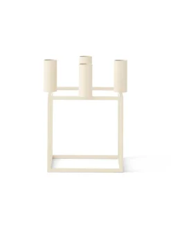 Kubus 4 Lysestage, ivory fra Audo Copenhagen