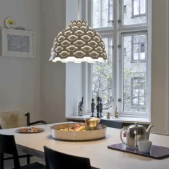 LC Shutters white fra Louis Poulsen