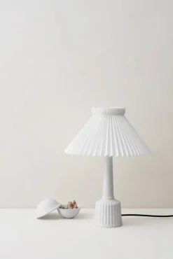 Lille Esben Klint bordlampe fra Lyngby Porcelæn
