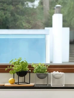 Lille Kubus Skål, sort fra Audo Copenhagen