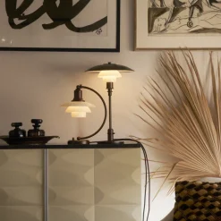 Limited Edition 2025 PH 3/2 Bordlampe fra Louis Poulsen