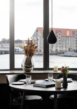 Liuku Base drop pendel, sort fra Mater