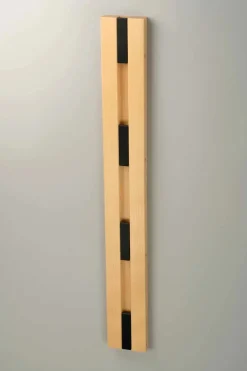 Lodret KNAX knagerække fra LoCa