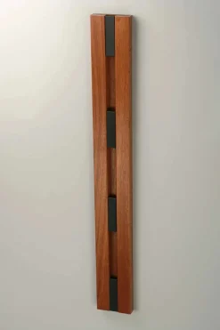 Lodret KNAX knagerække fra LoCa