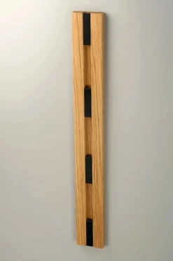 Lodret KNAX knagerække fra LoCa