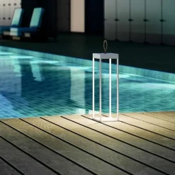 Lucerna lanterne med LED fra Loom Design