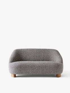 Margas LC3 sofa fra &Tradition