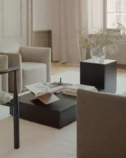 Mass Coffee Table Wide, oak fra New Works