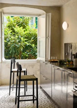 Mist AP22 væg- og loftlampe fra &Tradition