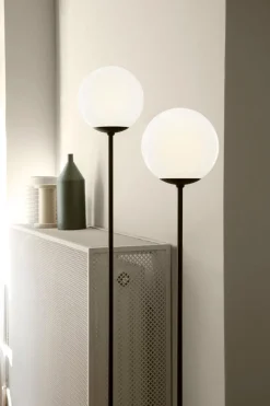 Model 1081 Gulvlampe fra Astep