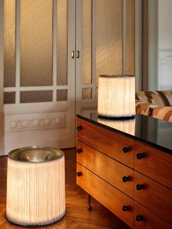 Model 597 Gulvlampe fra GUBI