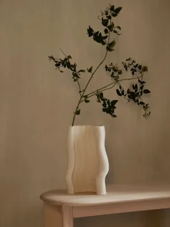 Moire Vase, large fra Ferm Living