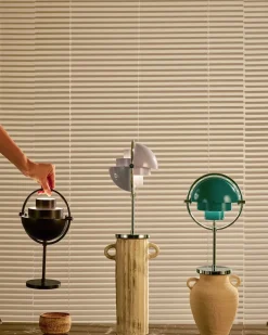 Multi-Lite Portable Bordlampe, krom fra GUBI