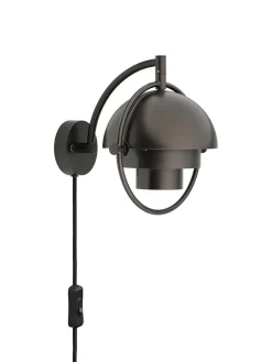 Multi-Lite væglampe fra GUBI