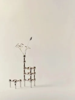 Nagel Lysestage, børstet krom fra STOFF Nagel