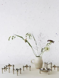 Nagel Lysestage, sort krom fra STOFF Nagel