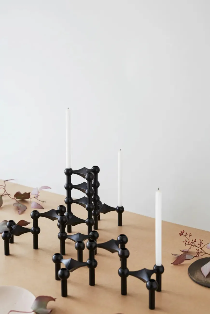 Nagel Lysestage, sort krom fra STOFF Nagel