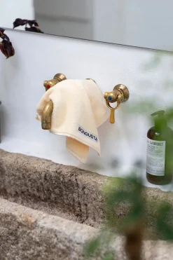 Naram towel - Creme & Ink fra Bongusta