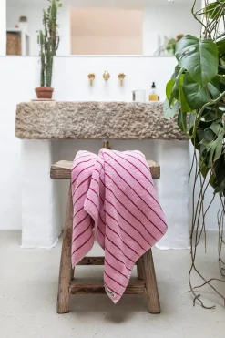Naram towel - Creme & Ink fra Bongusta