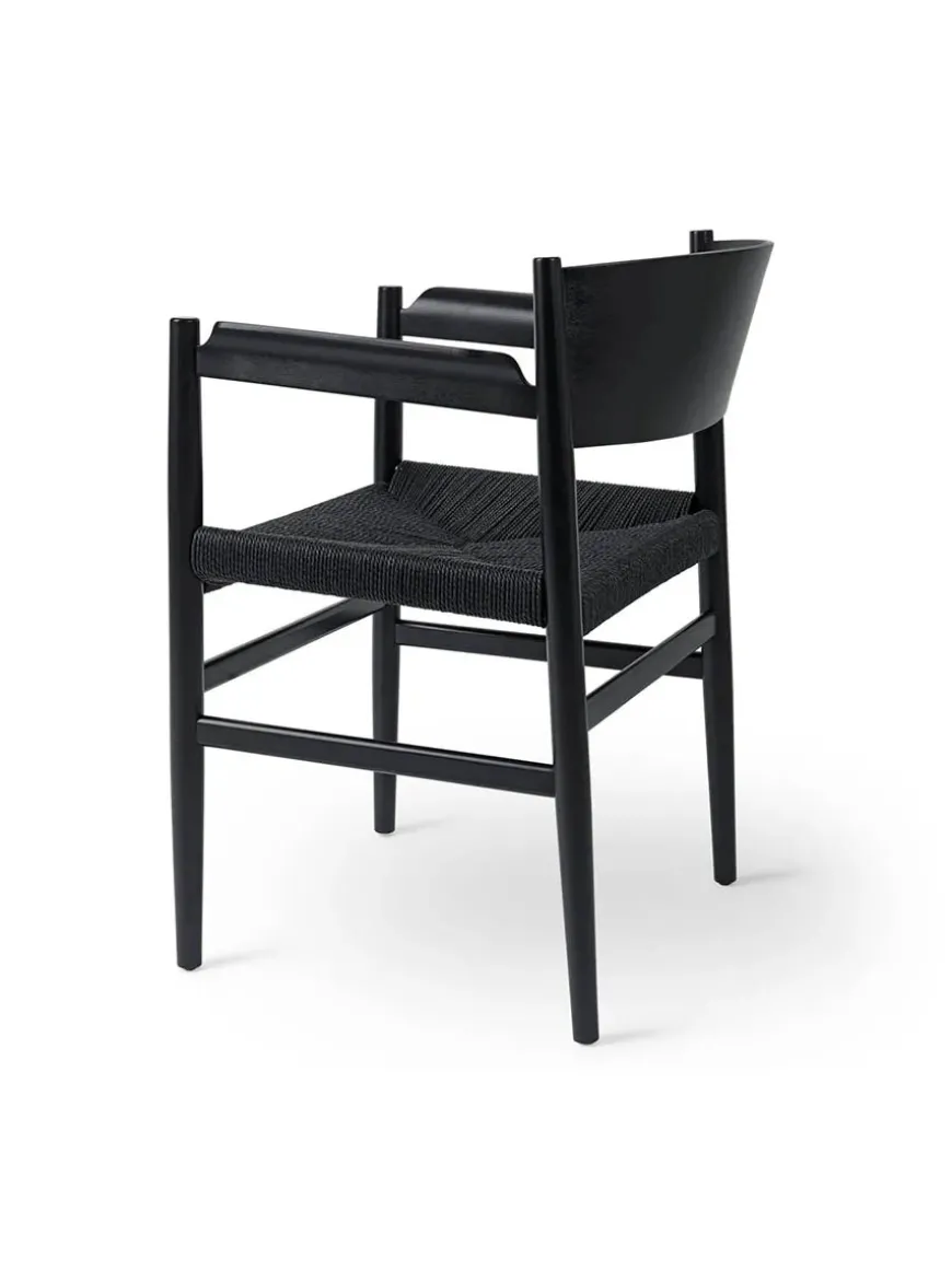 Nestor armstol, sort bøg med natur flet fra Mater