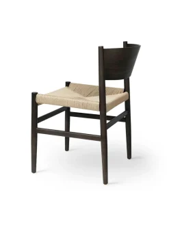 Nestor stol, mat lakeret eg fra Mater