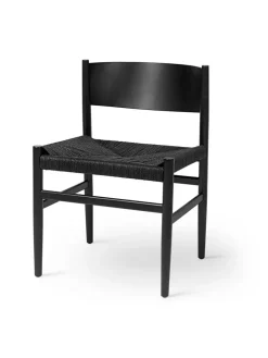 Nestor stol, mat lakeret eg fra Mater