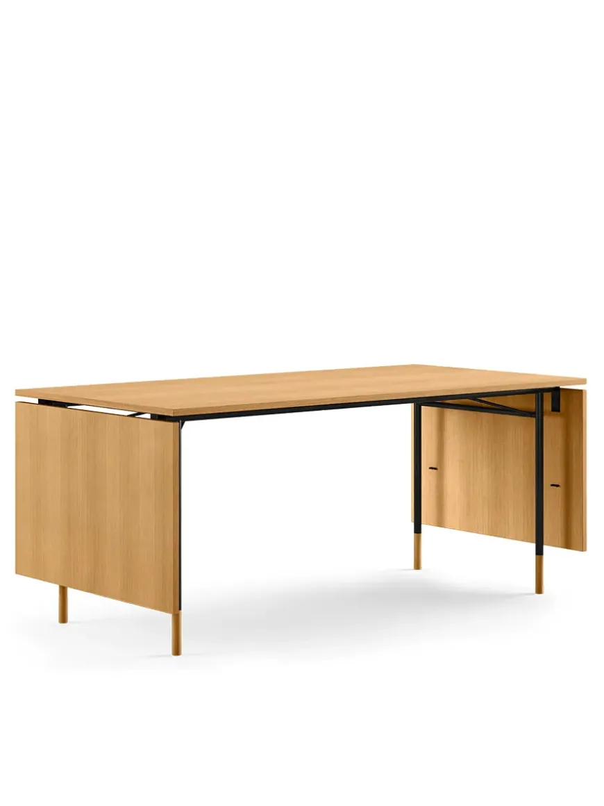 Nyhavn Spisebord, eg/sort af Finn Juhl