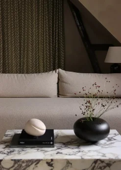 Offset Sofa 3-Seater, bouclé 16 fra Audo Copenhagen