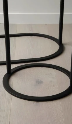 O&O Clothes Rack fra Woud