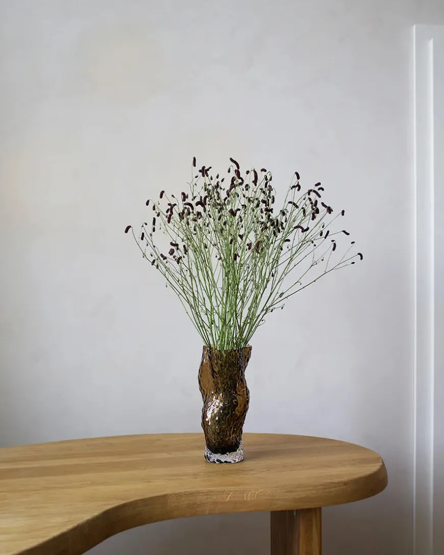 Ostrea Vase, amber fra Hein Studio