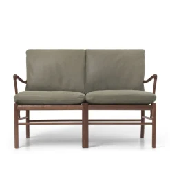OW149-2 Colonial sofa eg olie, Terra-læder af Ole Wanscher