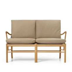 OW149-2 Colonial sofa valnød olie, Terra-læder af Ole Wanscher