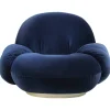 Pacha Lounge Chair w. Armrest, swivel, fra GUBI