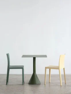 Palissade Cone Table fra Hay