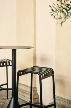 Palissade Cone Table fra Hay