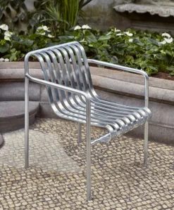 Palissade Dining Armchair, hot galvanised fra Hay