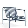Palissade Lounge Chair Low, Deep Blue fra Hay