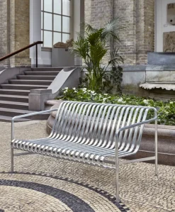 Palissade Lounge Sofa, hot galvanised fra Hay