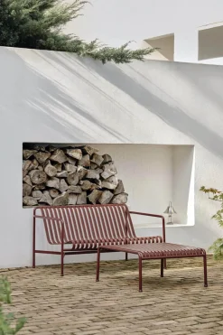 Palissade Low Table, iron red fra Hay