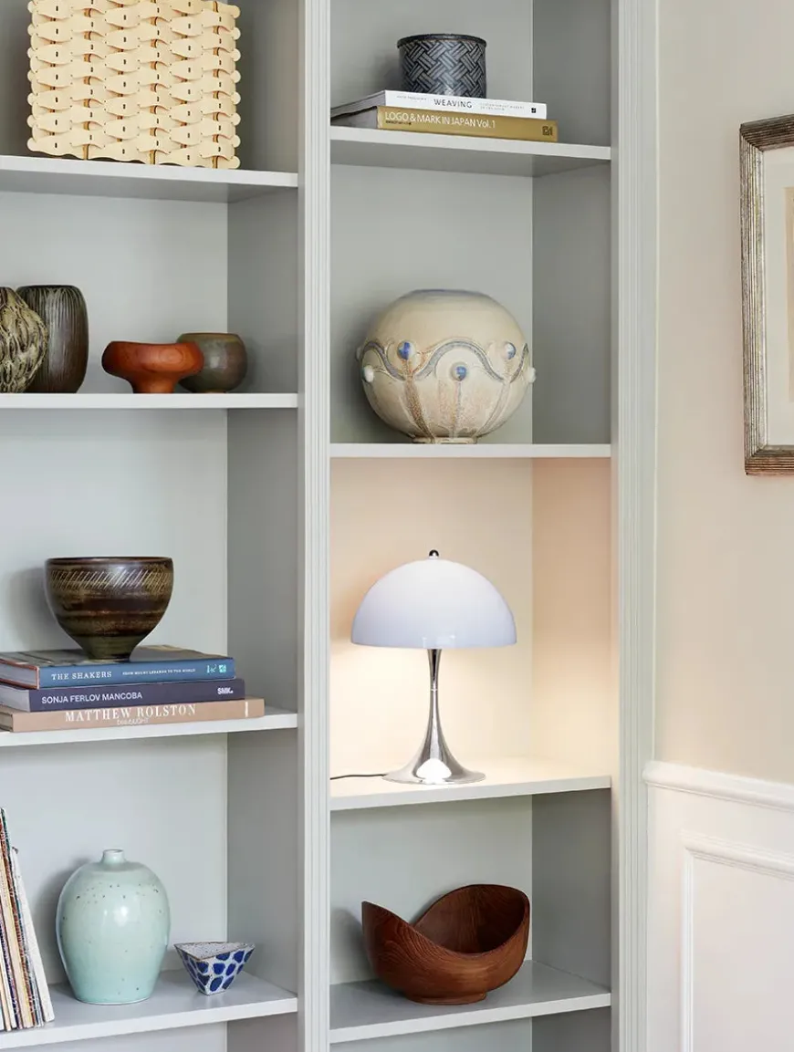 Panthella 250 bordlampe, krom af Verner Panton