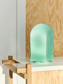 Parade Portable Lamp 160 fra Hay